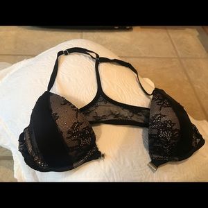 Victoria’s Secret:Very Sexy Plunge bra. Front closure. Like new. Very pretty